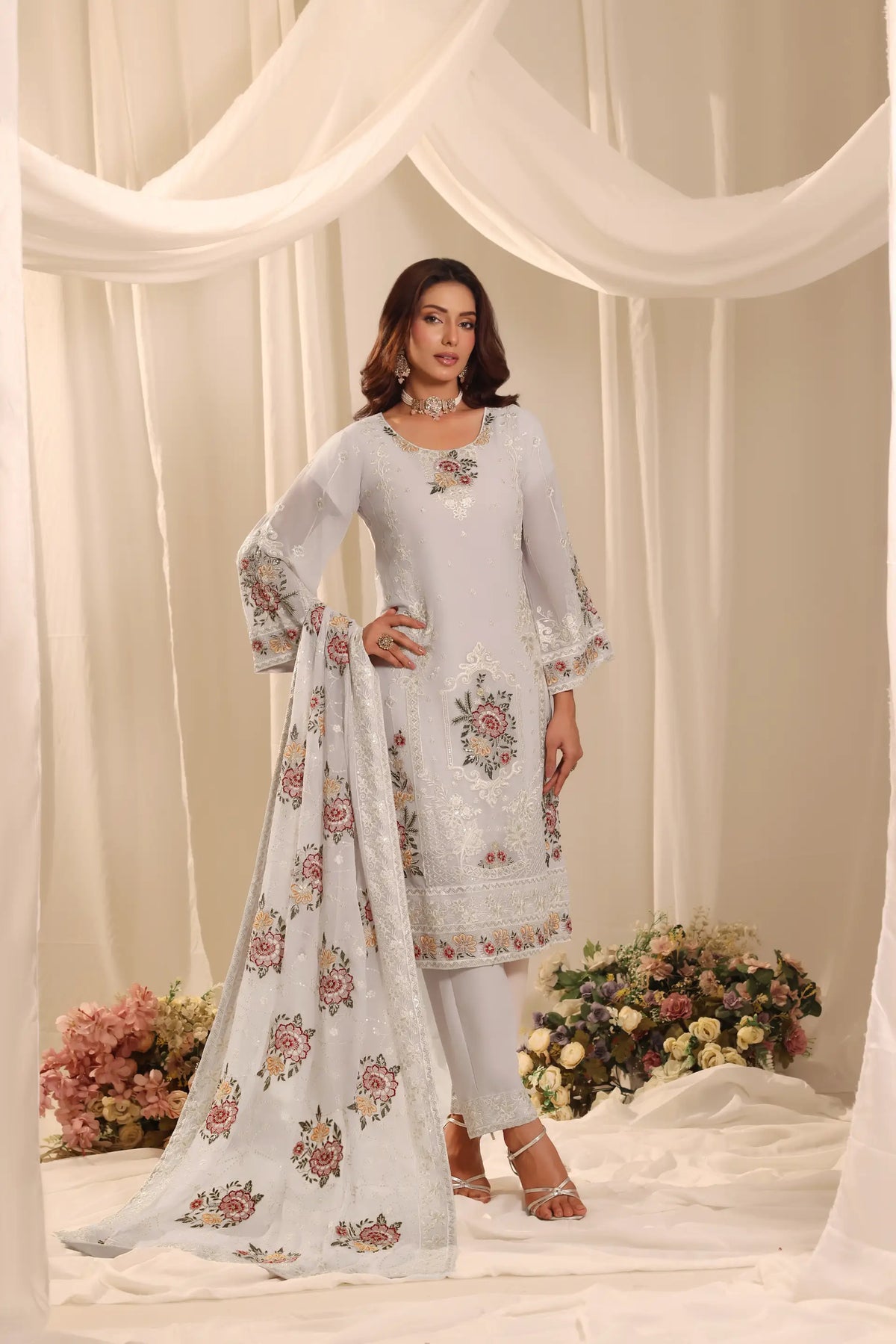 KAASNI NOOR